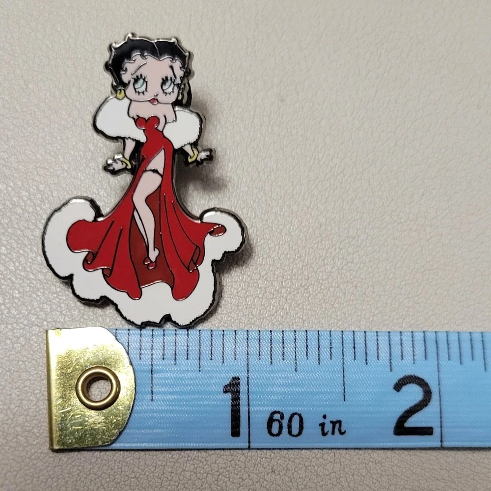 Beautiful BETTY BOOP Enamel Long Red Dress W/ White Fur Winter Christmas Pin
